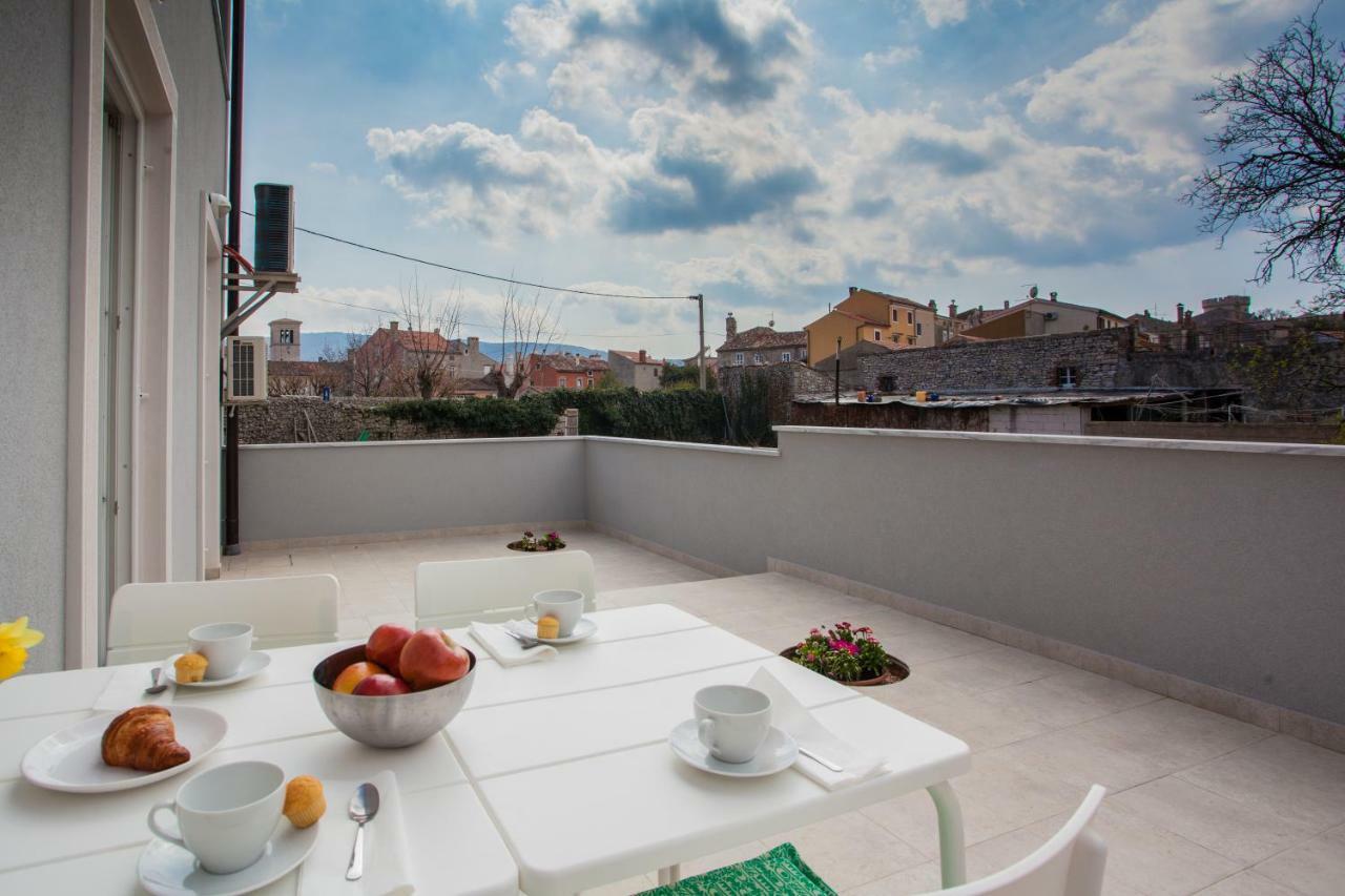 Apartment Garden Breeze Cres Exterior photo
